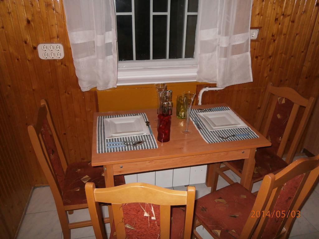 Highland Apartment Budapest Bilik gambar